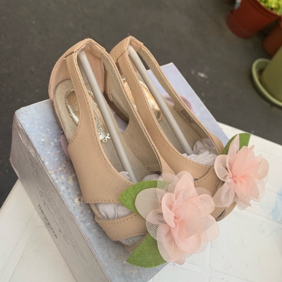 Brand New Joyfolie Livia in Whisper Pink size 8 - Picture 4 of 4